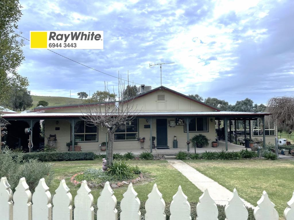 90 HAPPY VALLEY RD, SOUTH GUNDAGAI, NSW 2722