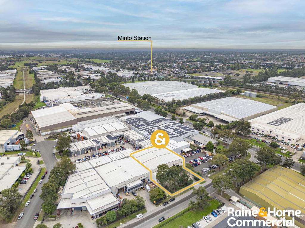 4 MONTORE RD, MINTO, NSW 2566