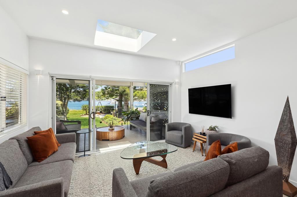 366 Booker Bay Rd, Booker Bay, NSW 2257