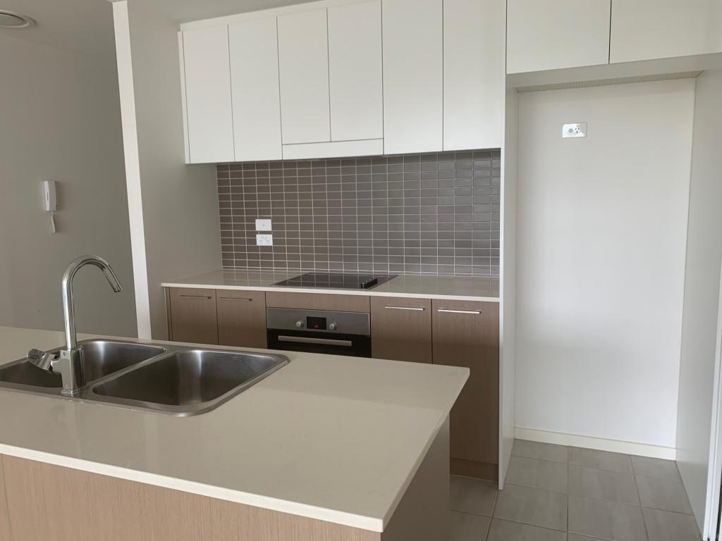166/7 Irving St, Phillip, ACT 2606