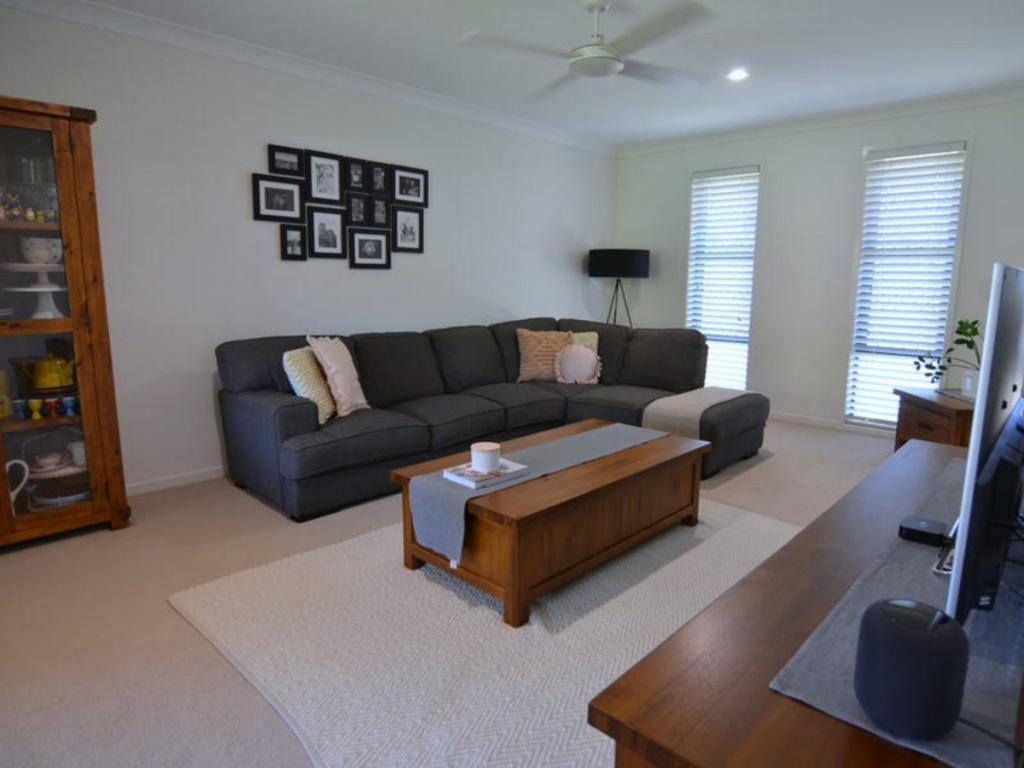 12 Leggett St, Morayfield, QLD 4506