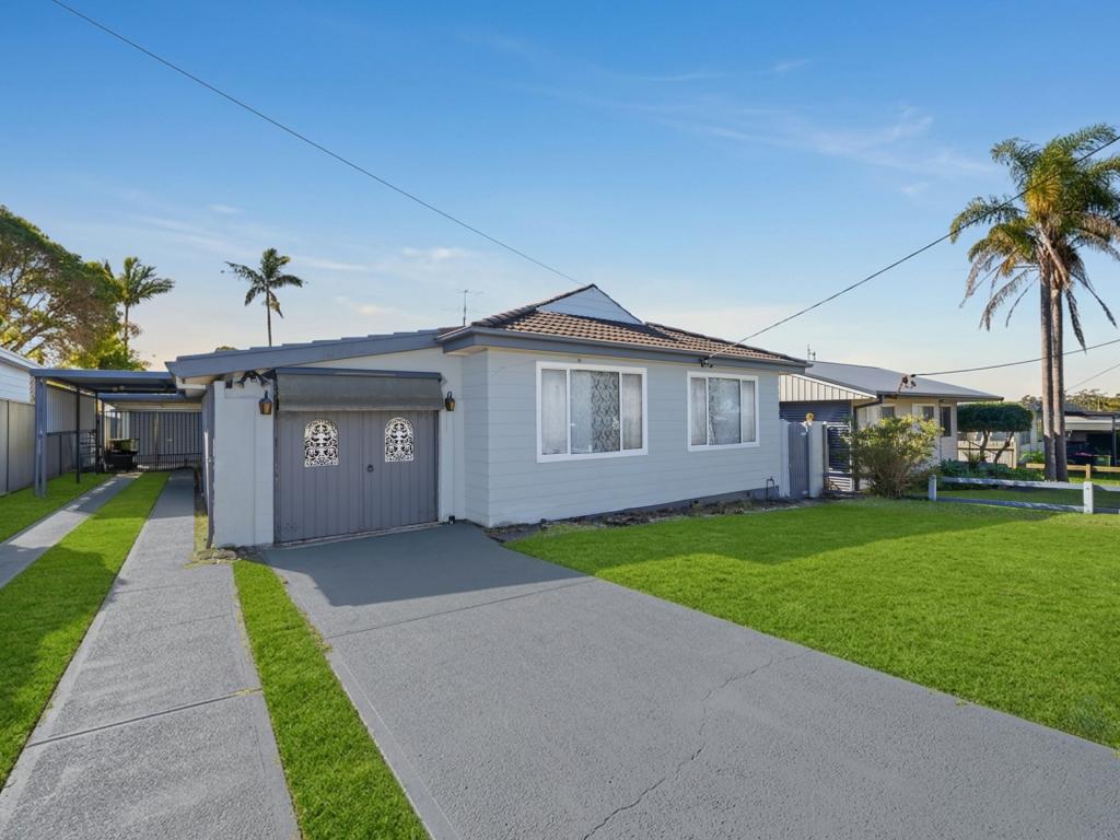 13 Durham Rd, Gorokan, NSW 2263