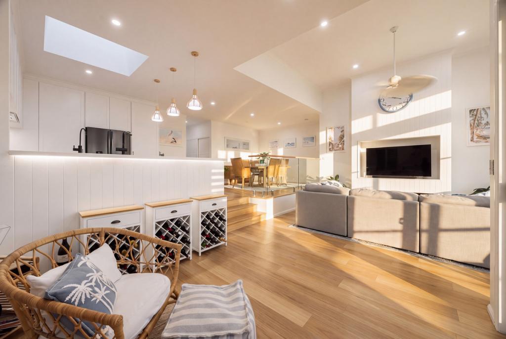 8/36-42 Beachcomber Ct, Burleigh Waters, QLD 4220