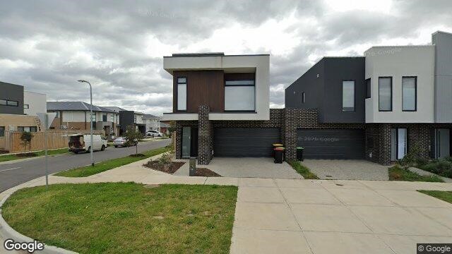 14 Roseburn Ave, Mickleham, VIC 3064