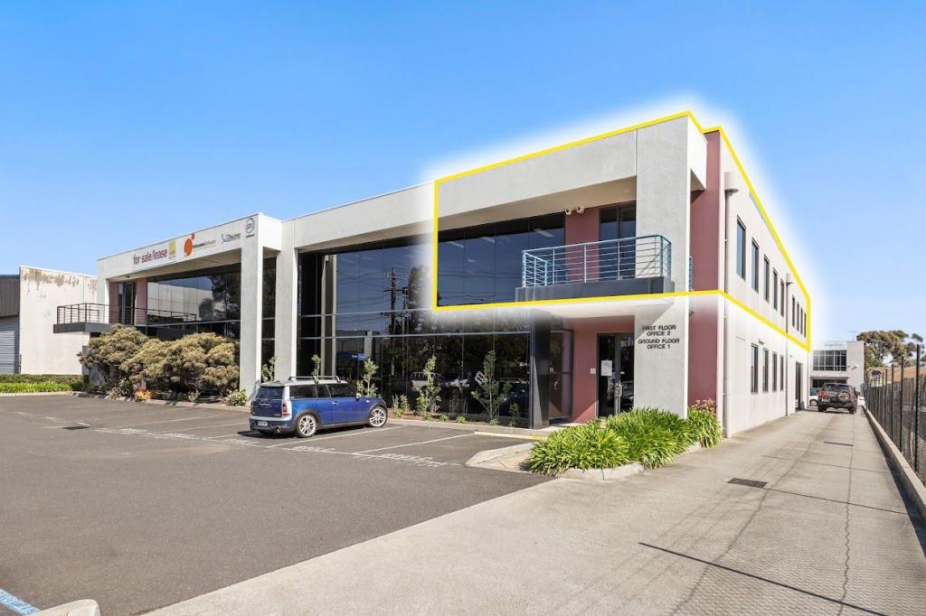 2A/14 LIONEL RD, MOUNT WAVERLEY, VIC 3149