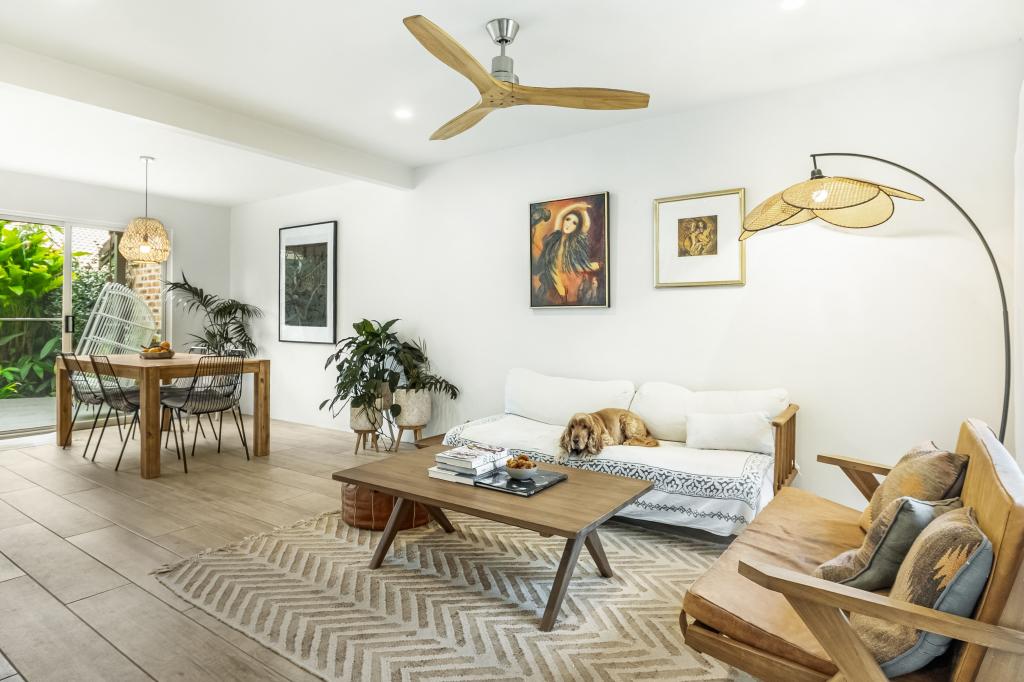 2/8 HAZELWOOD CL, SUFFOLK PARK, NSW 2481