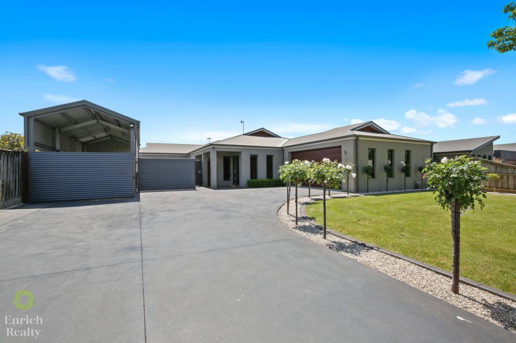 11 Villeneuve Dr, Trafalgar, VIC 3824