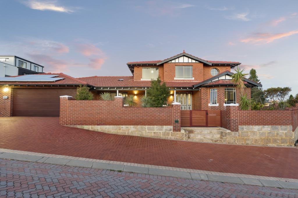 2 HERMITE RISE, SORRENTO, WA 6020