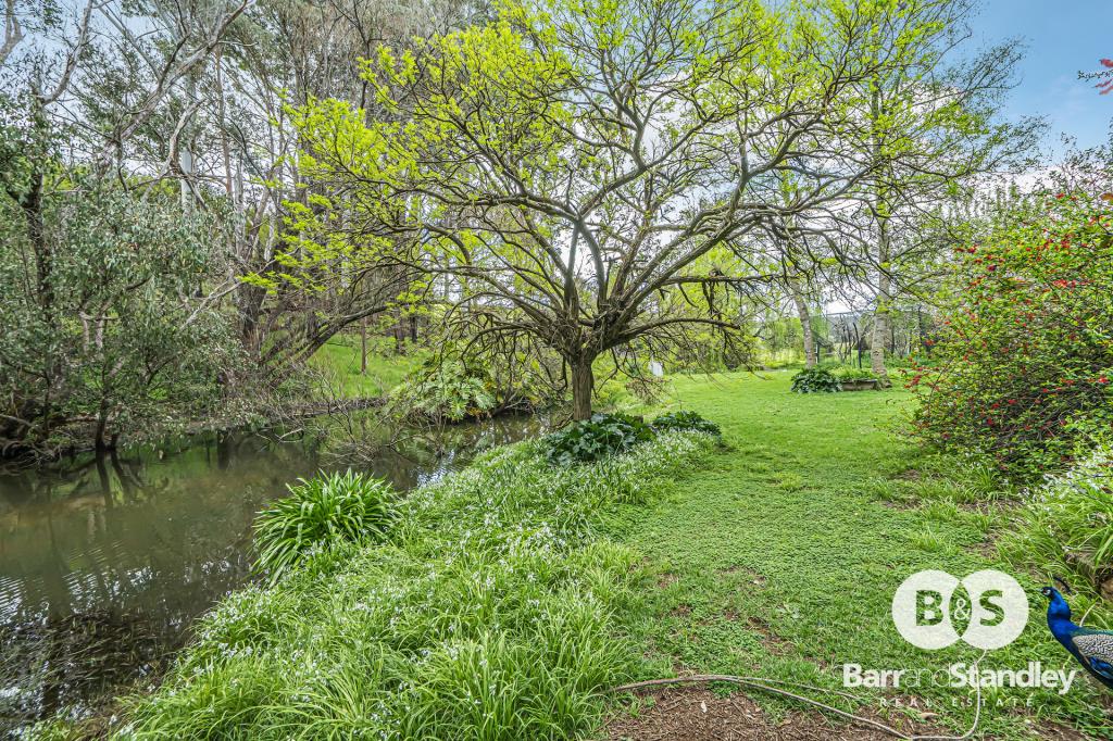 121 GRIMWADE RD, BALINGUP, WA 6253