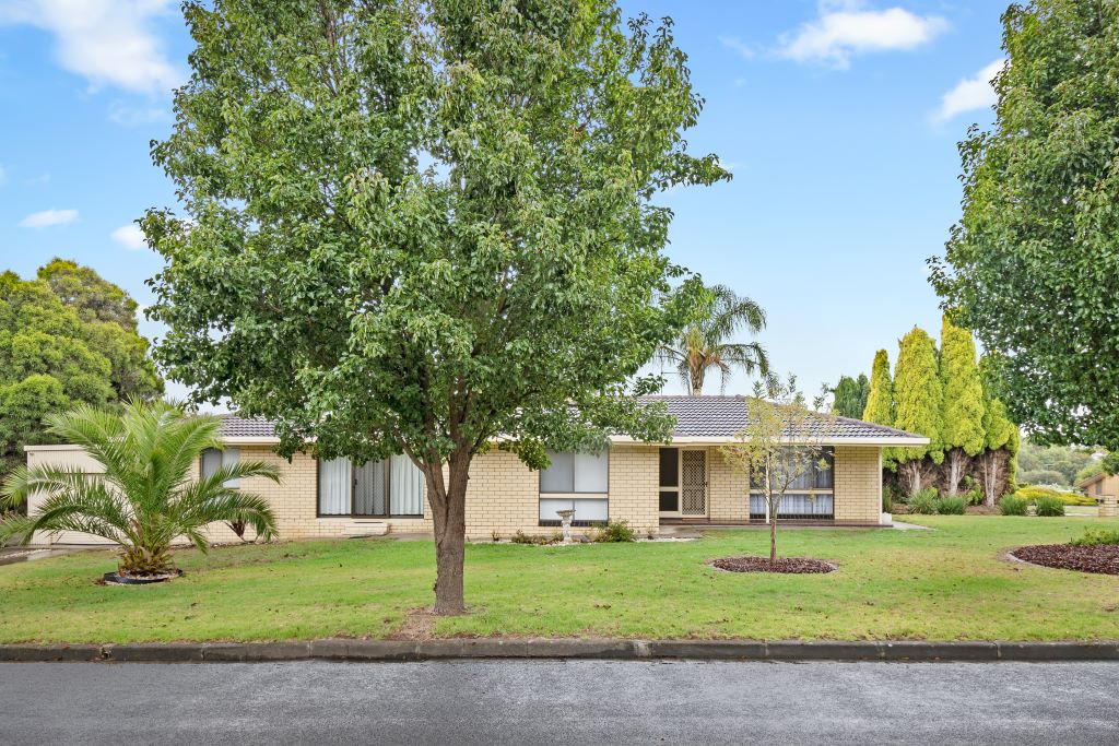 10 Tweed Cres, Mount Gambier, SA 5290