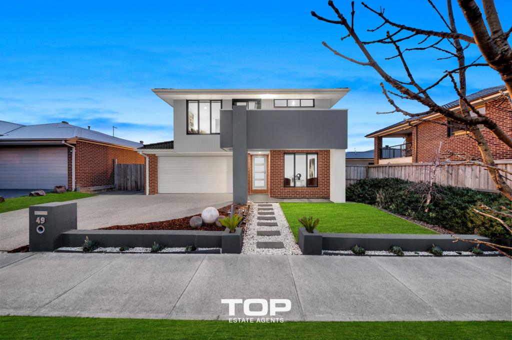 49 Grandstand Cres, Clyde North, VIC 3978