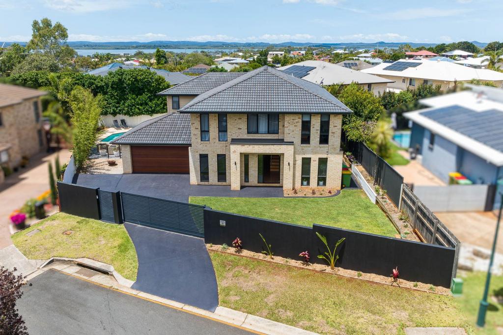 15 Creedin Ct, Redland Bay, QLD 4165