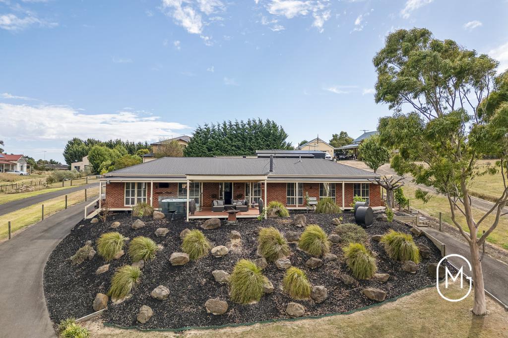 30 Mcdonald Dr, Wandong, VIC 3758