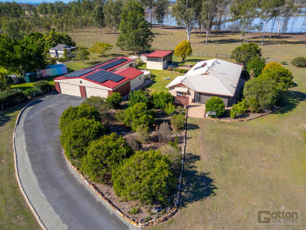 8 FITZPATRICK CT, LAKE CLARENDON, QLD 4343