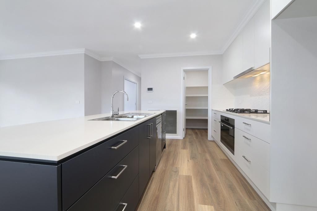 40 Canterbury Rd, Thurgoona, NSW 2640