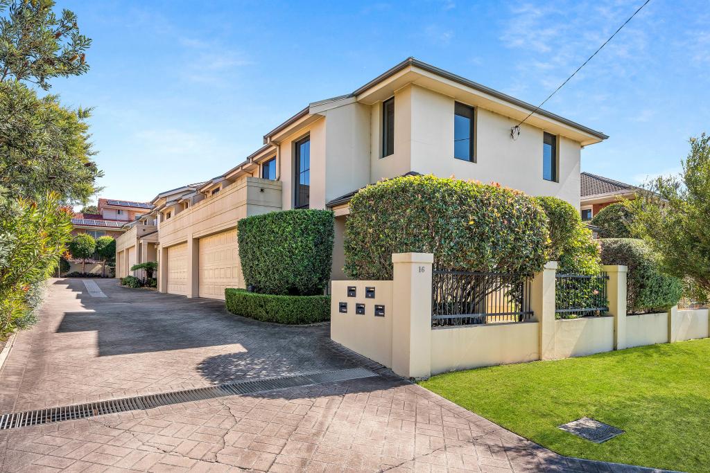 2/16 Matthews St, Wollongong, NSW 2500
