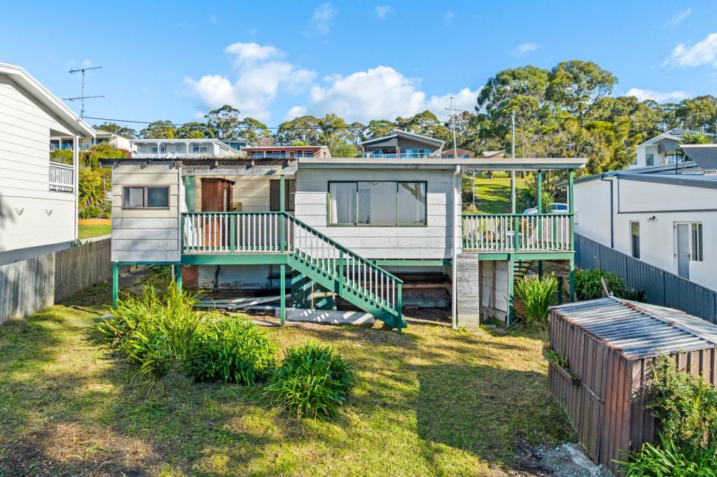 90 Coogee St, Tuross Head, NSW 2537