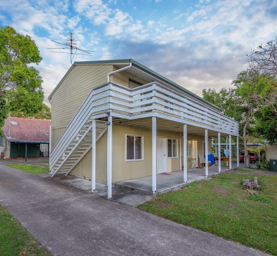 9d Clinton St, Coopers Plains, QLD 4108