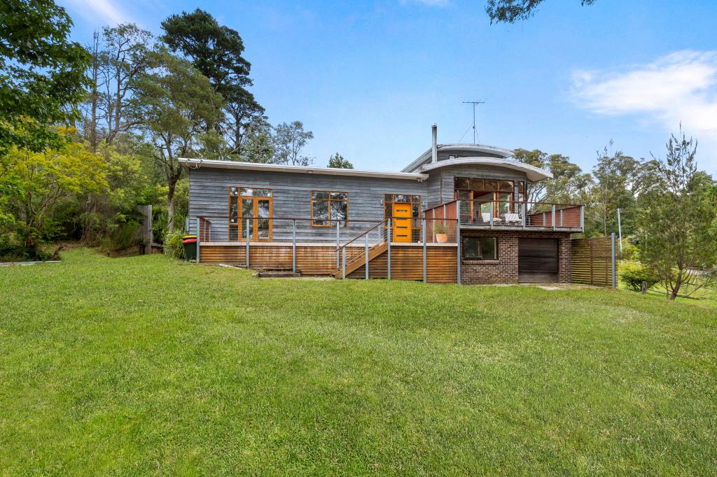 18 SHIPLEY RD, BLACKHEATH, NSW 2785