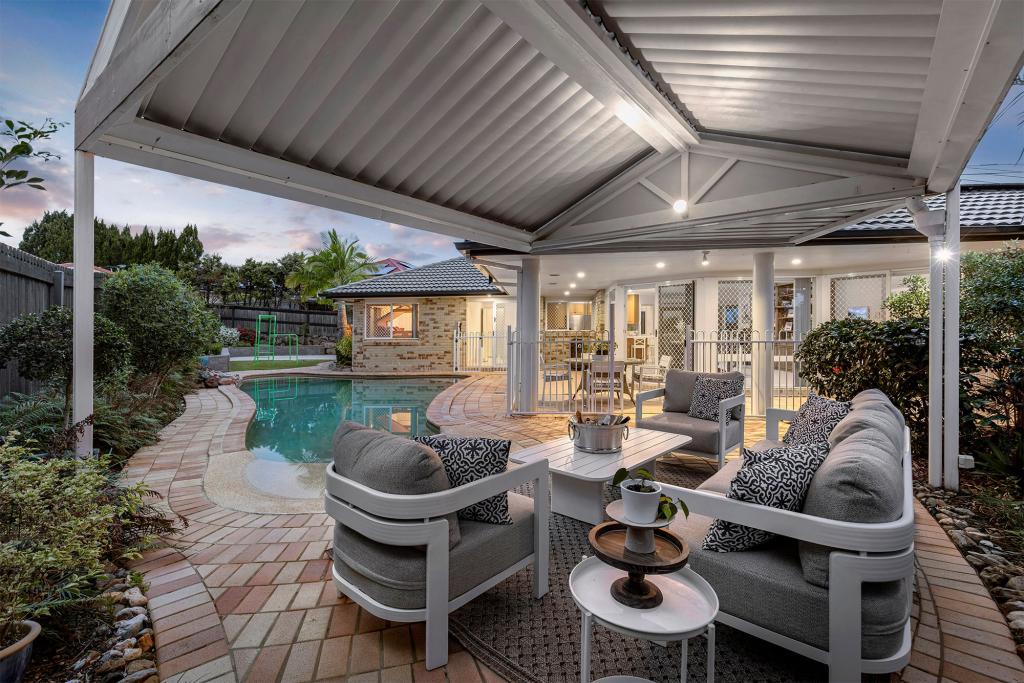19 GAMMA PL, BRIDGEMAN DOWNS, QLD 4035