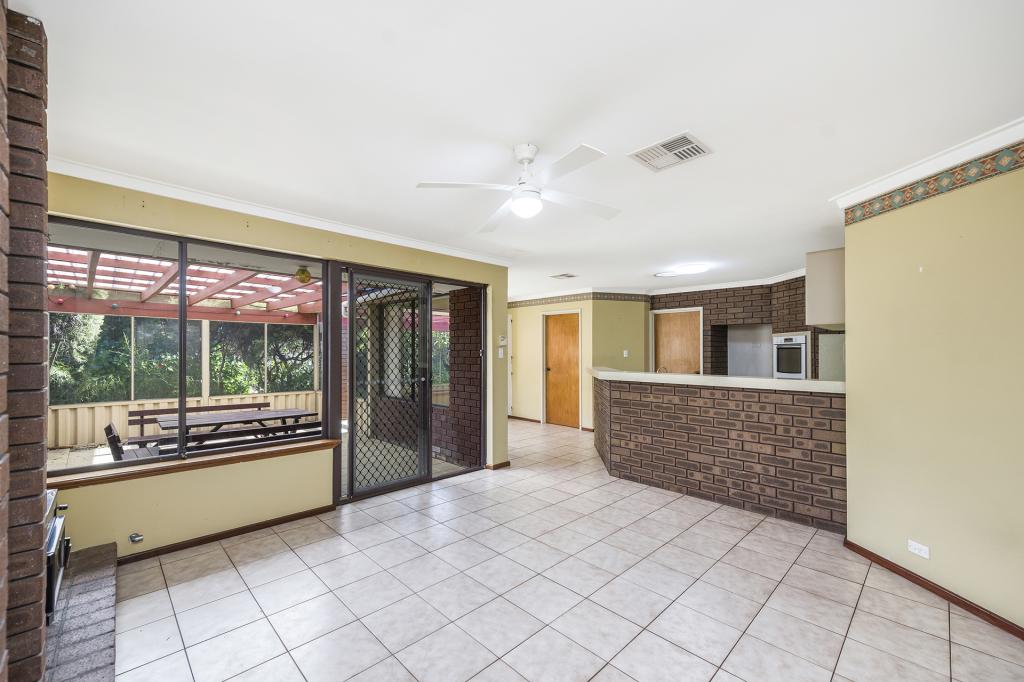 3 Dandaloo Cres, Wanneroo, WA 6065