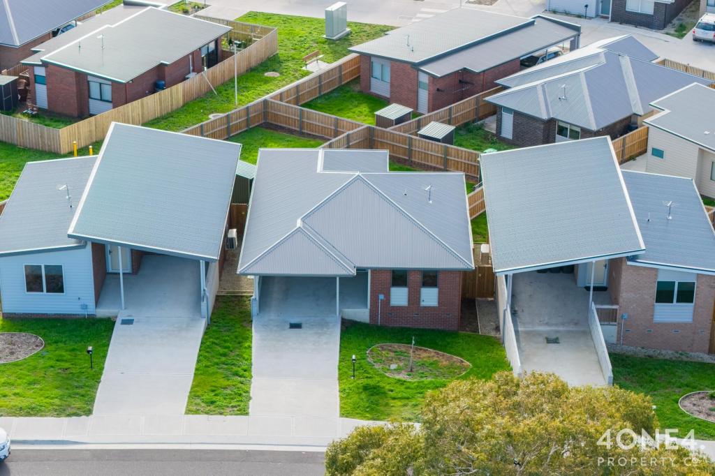 203 LAMPRILL CIR, HERDSMANS COVE, TAS 7030