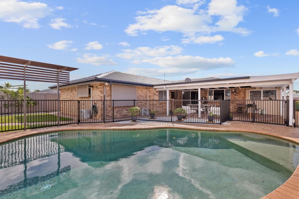 13 Champagne Cres, Thornlands, QLD 4164