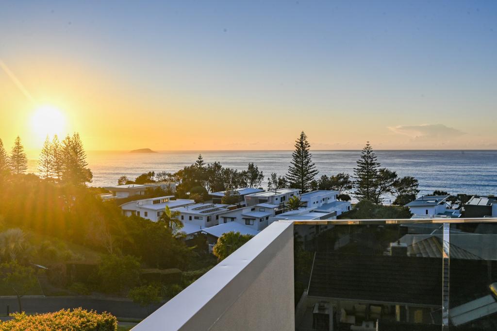 6 Beachview Dr, Sapphire Beach, NSW 2450