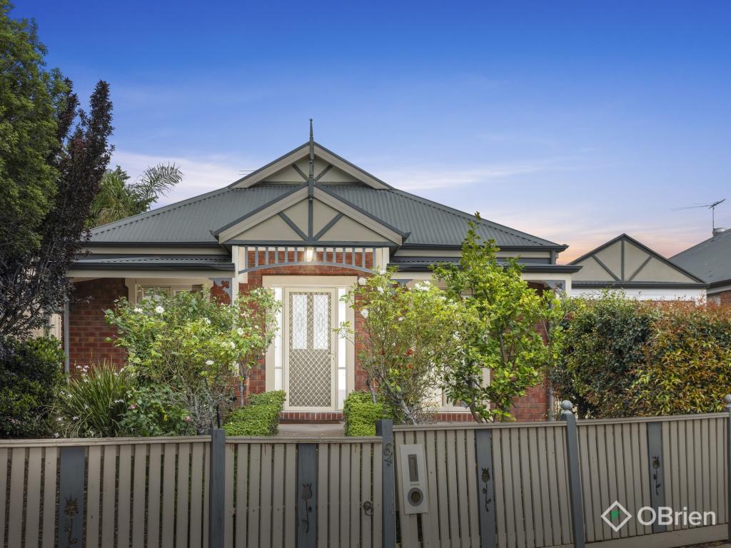 64 Grampians Way, Caroline Springs, VIC 3023