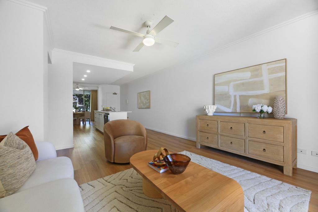 18/1 Gaven Cres, Mermaid Beach, QLD 4218