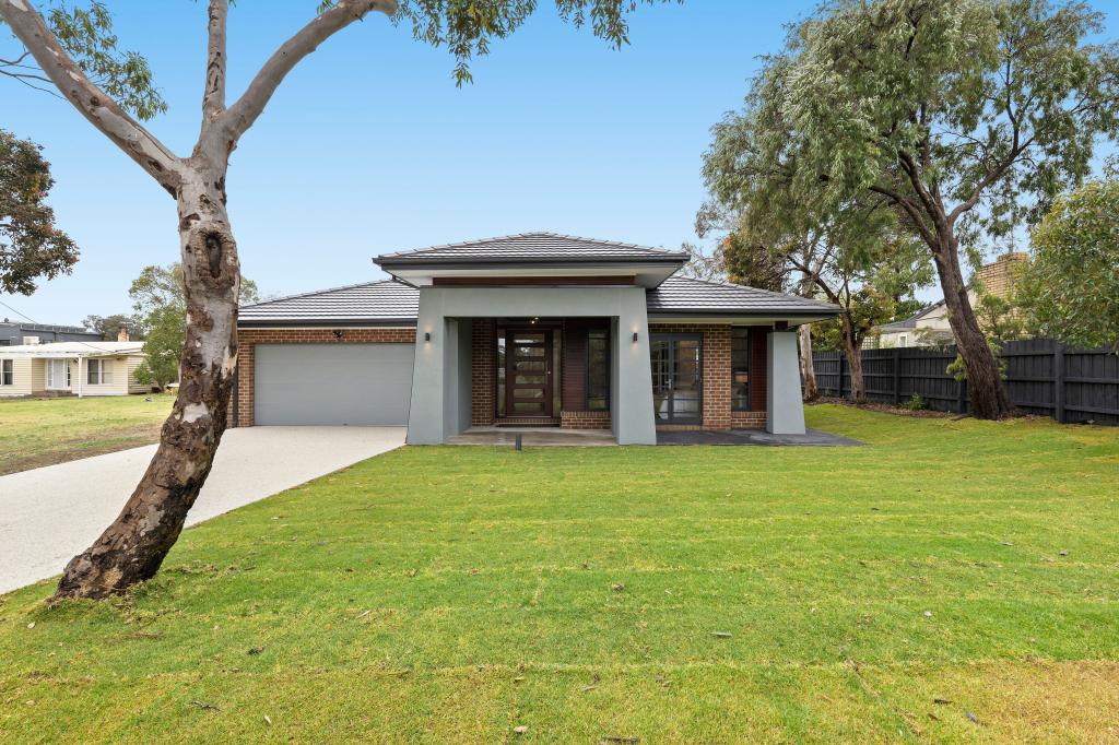 11 Government Rd, Rye, VIC 3941