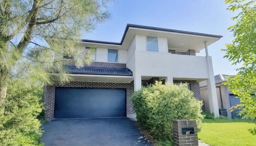 14 Pinehurst St, Colebee, NSW 2761