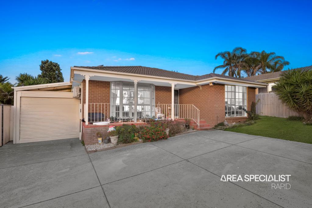 70 Oaktree Dr, Hampton Park, VIC 3976