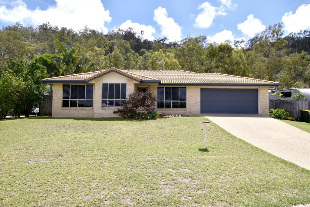 13 SOUTHERN CROSS CL, TELINA, QLD 4680