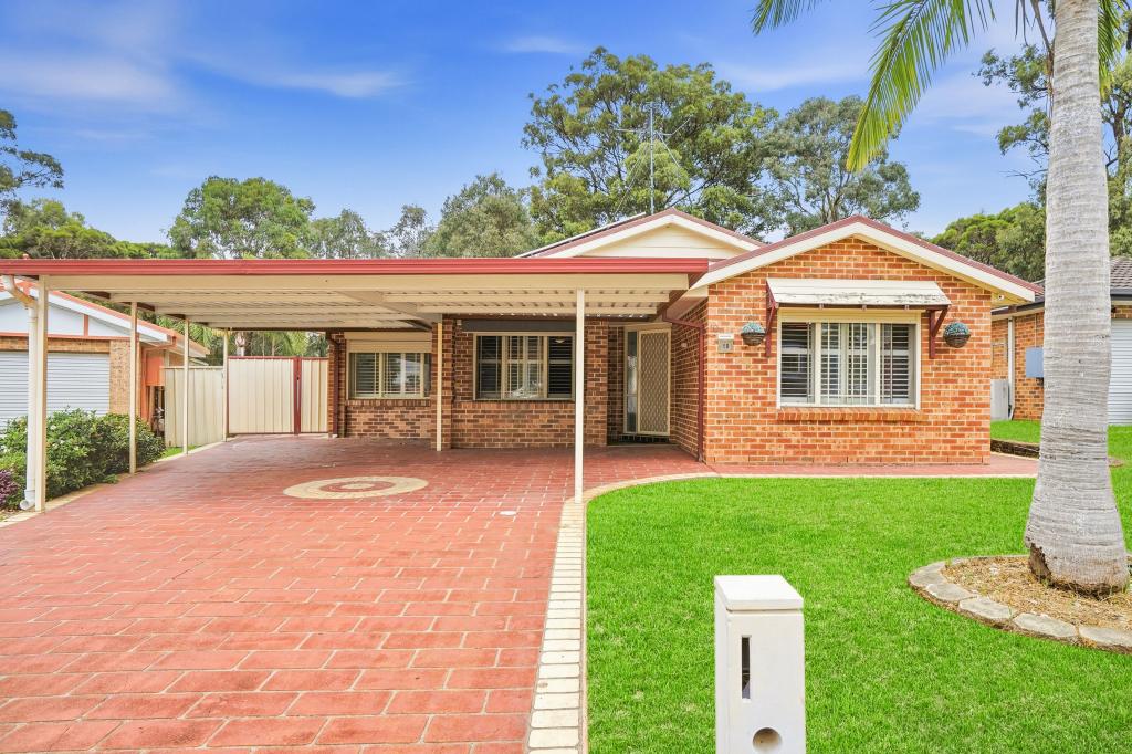 10 Martin Gr, Colyton, NSW 2760
