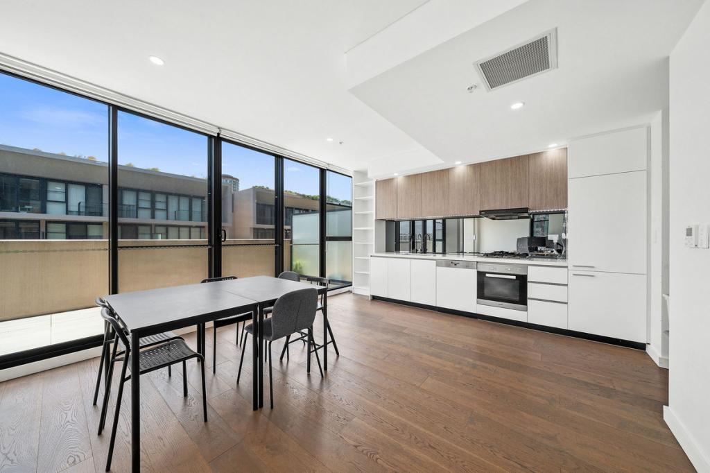 1613/8 KINGSBOROUGH WAY, ZETLAND, NSW 2017