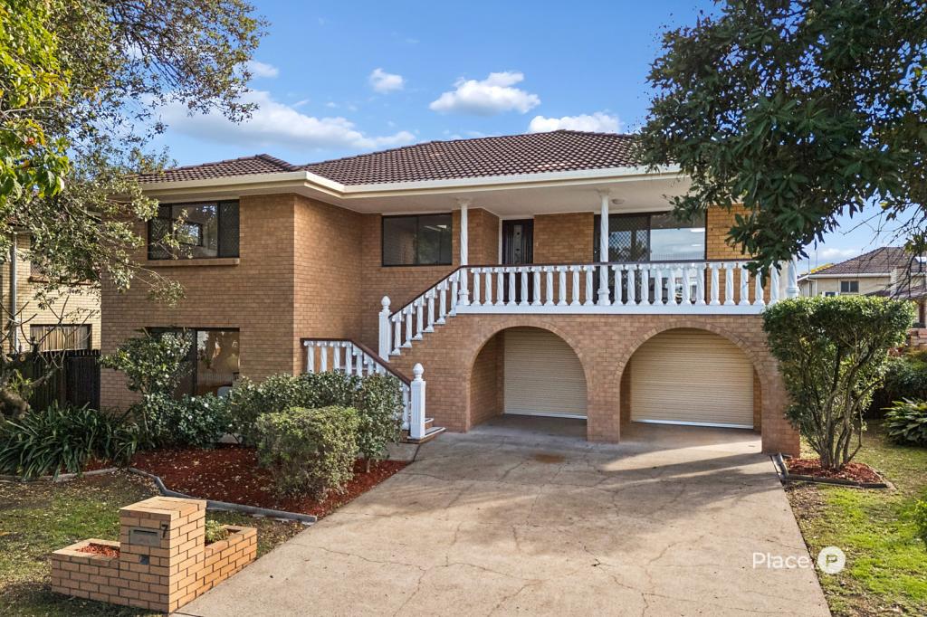 7 ANGOPHORA ST, ROBERTSON, QLD 4109