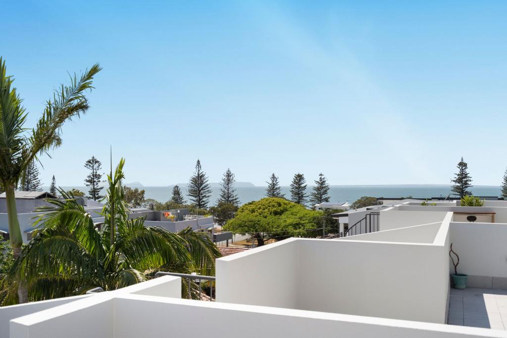 17/82-86 Mein St, Scarborough, QLD 4020