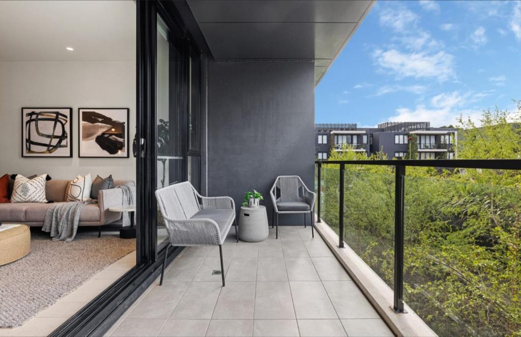 72 MACDONALD ST, ERSKINEVILLE, NSW 2043