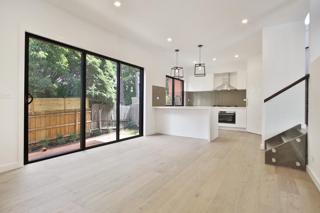 2/25 Florence Ave, Donvale, VIC 3111
