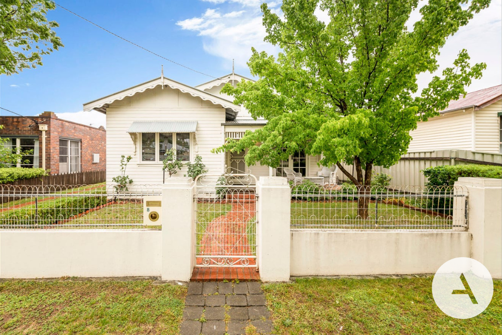 8 Park St, Queanbeyan, NSW 2620