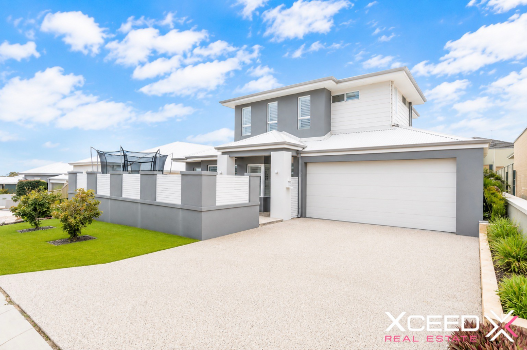 92 Shipmaster Ave, Alkimos, WA 6038