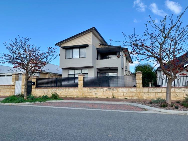 22 Pexton Dr, South Guildford, WA 6055
