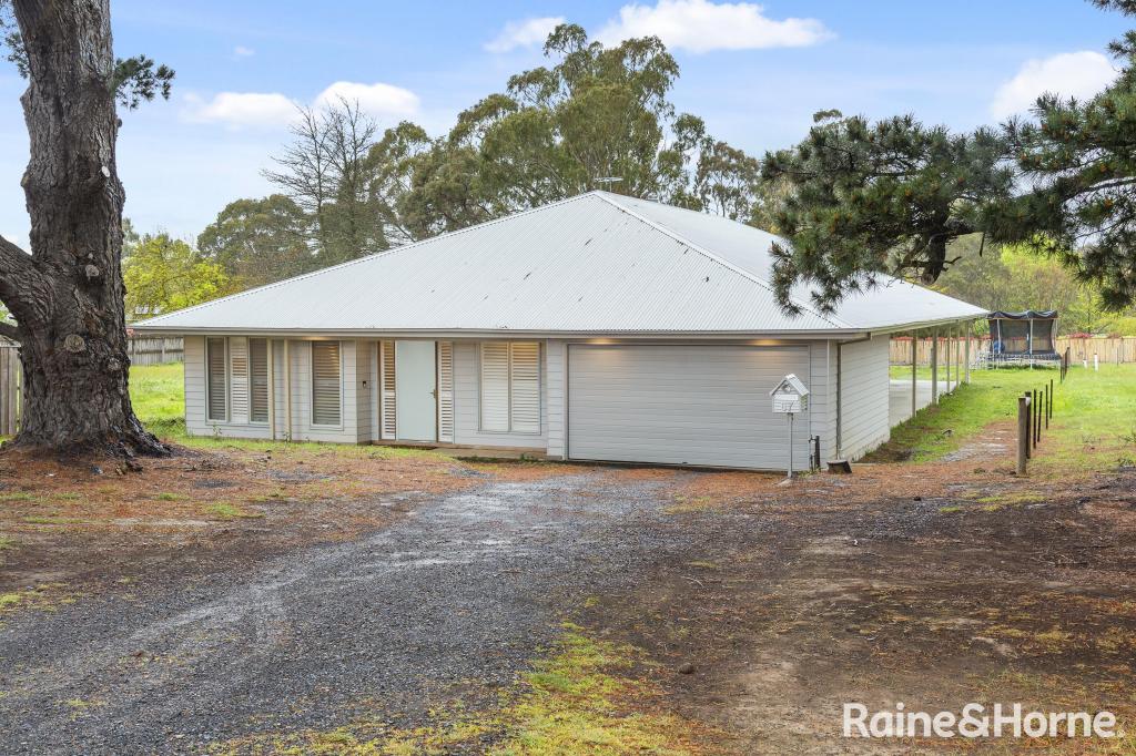 67 ROSS WATT RD, GISBORNE, VIC 3437