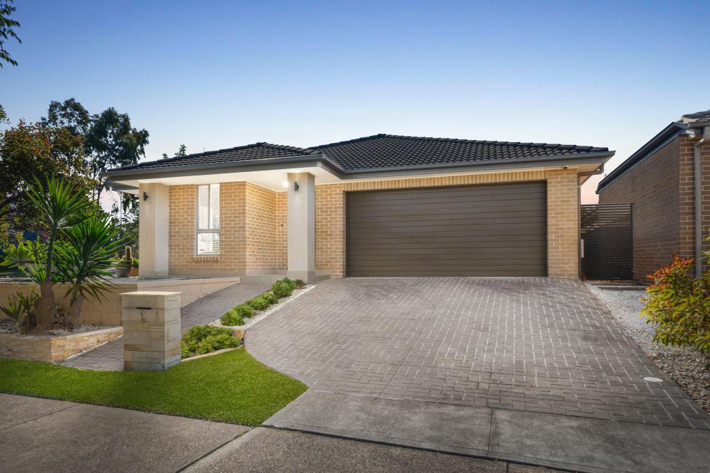 1 STURT ST, JORDAN SPRINGS, NSW 2747