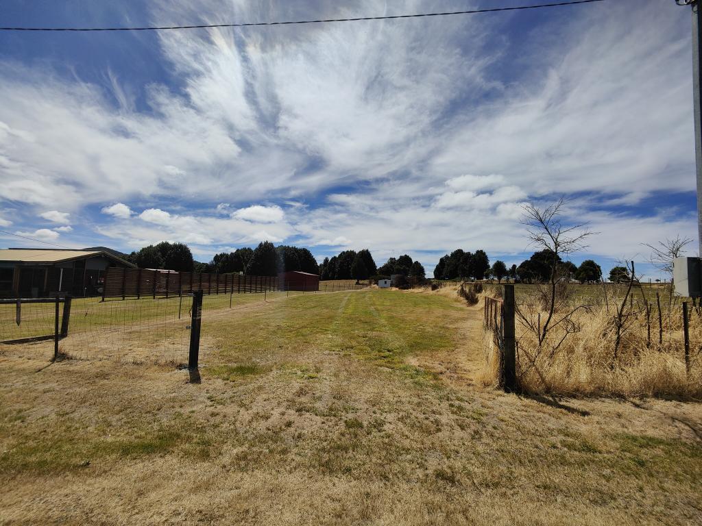 21 Camp Rd, Waratah, TAS 7321