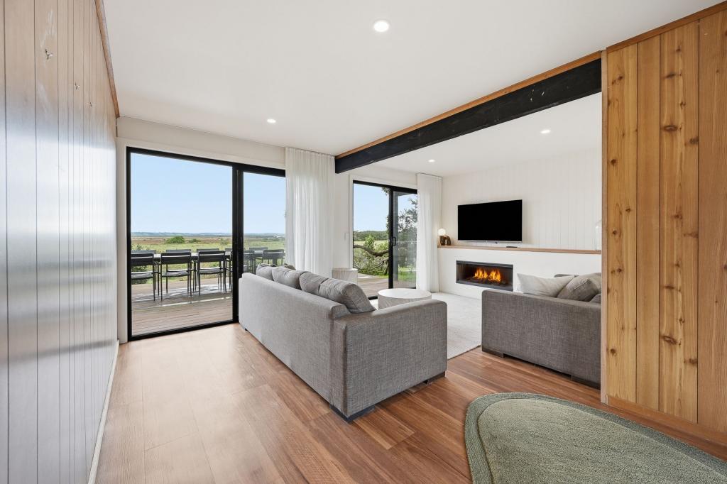 21 ANDERSONS VIEW RD, VENUS BAY, VIC 3956