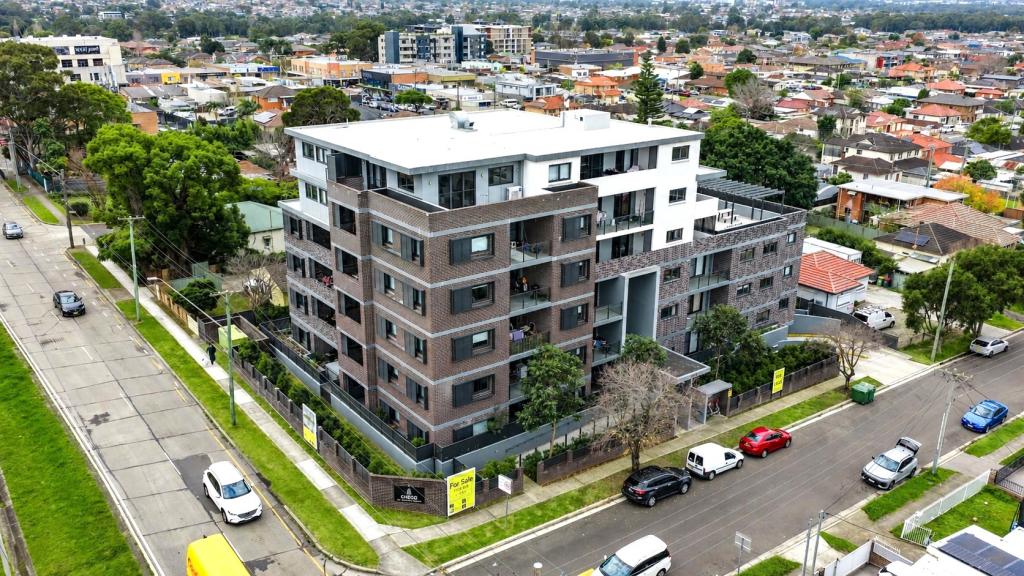 121 Arbutus St, Canley Heights, NSW 2166