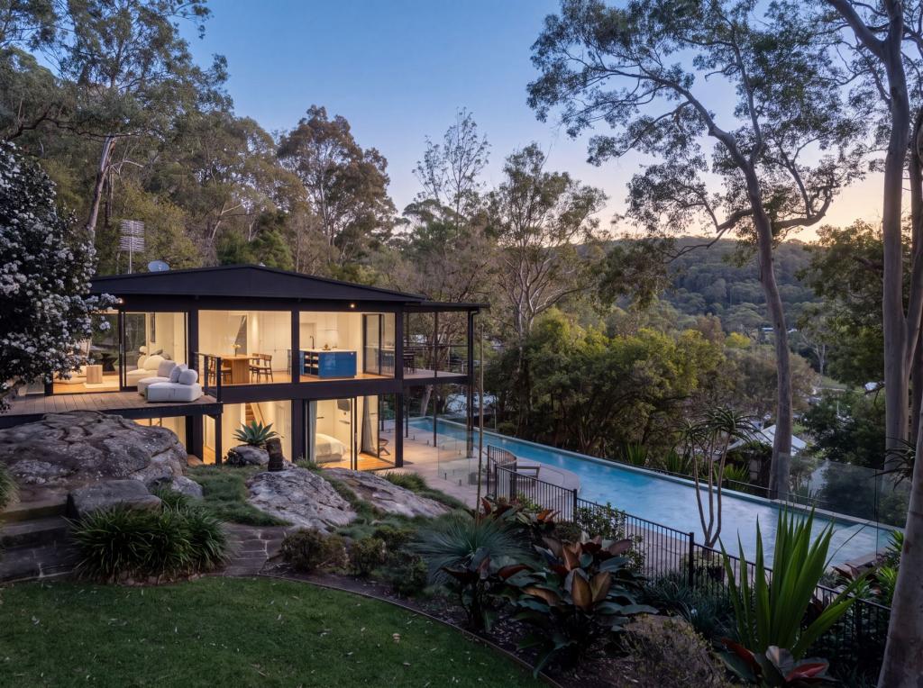 4 Como Pde, Pretty Beach, NSW 2257