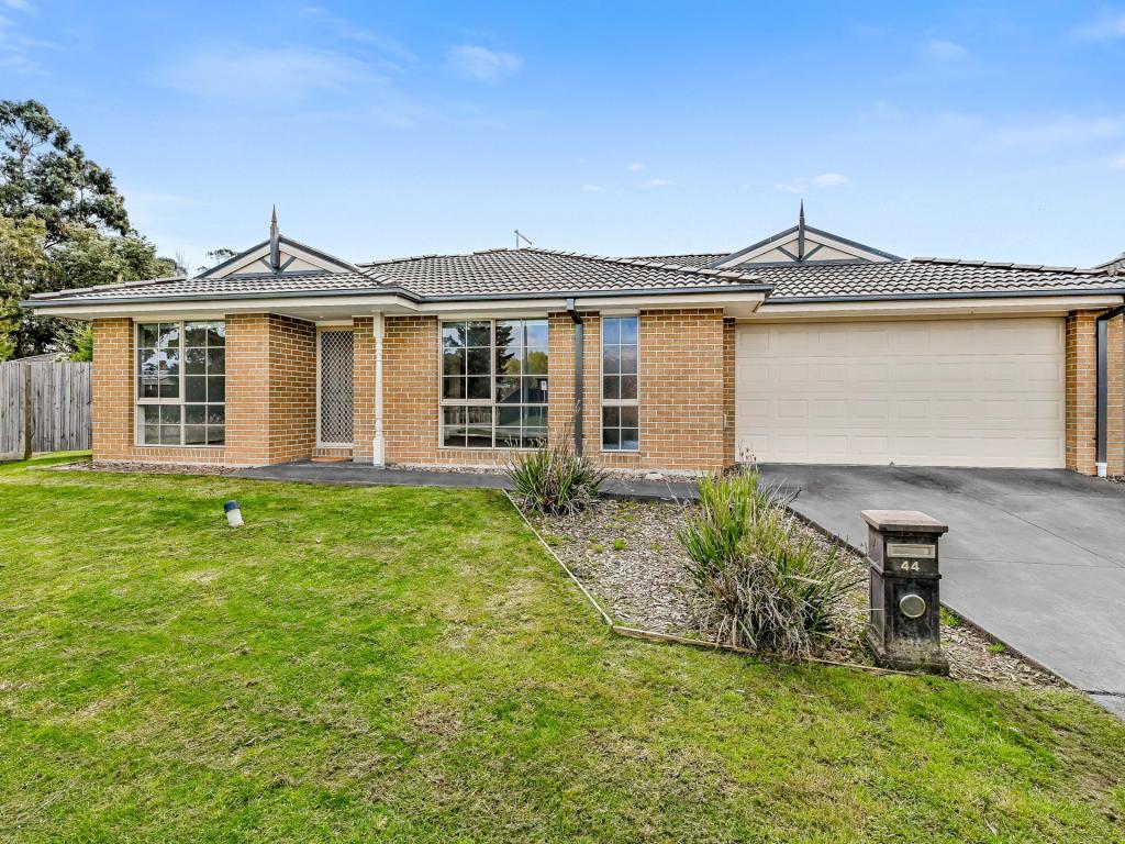 44 Warrenwood Pl, Langwarrin, VIC 3910